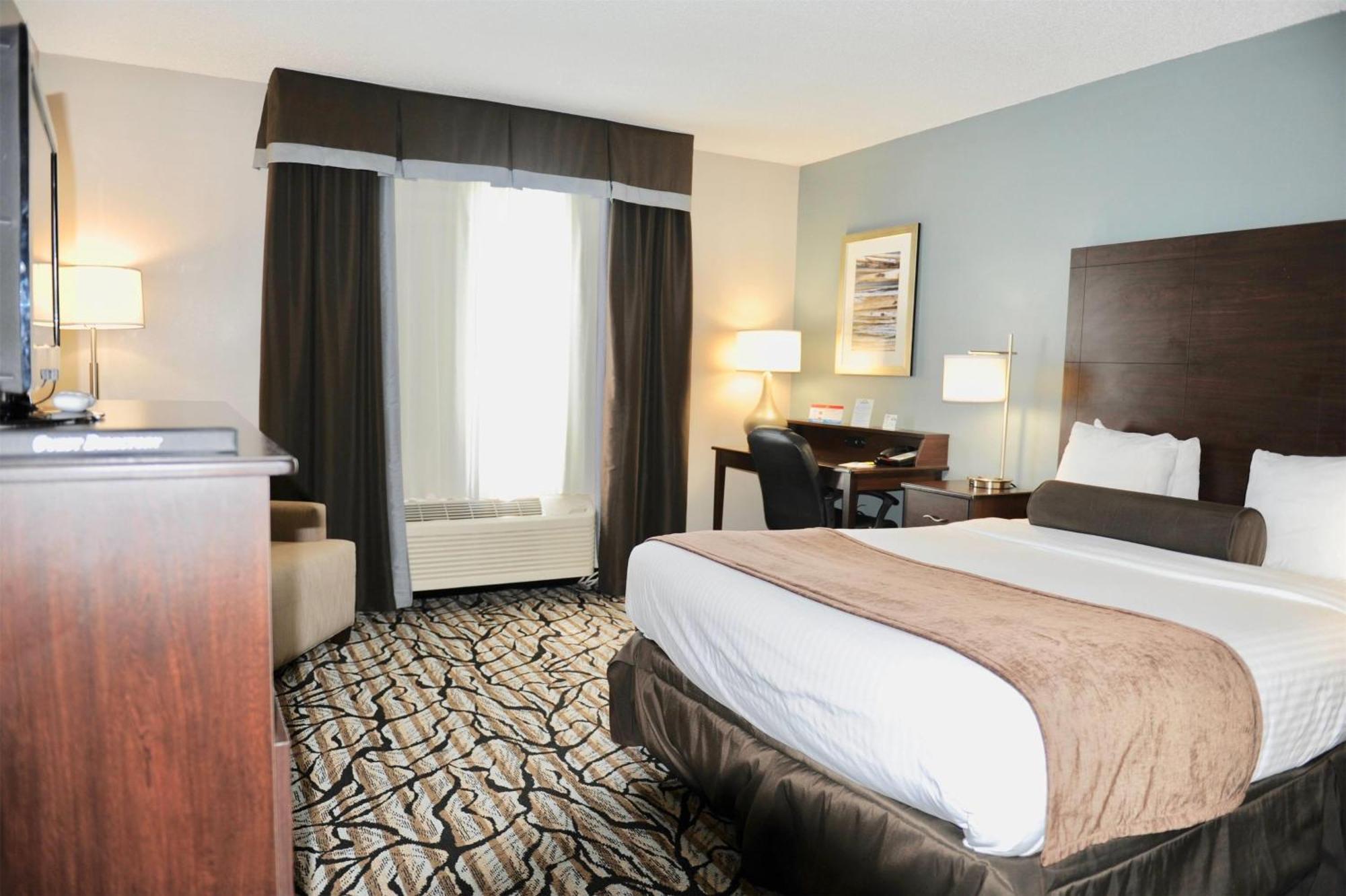 Days Inn & Suites By Wyndham Восау Екстер'єр фото